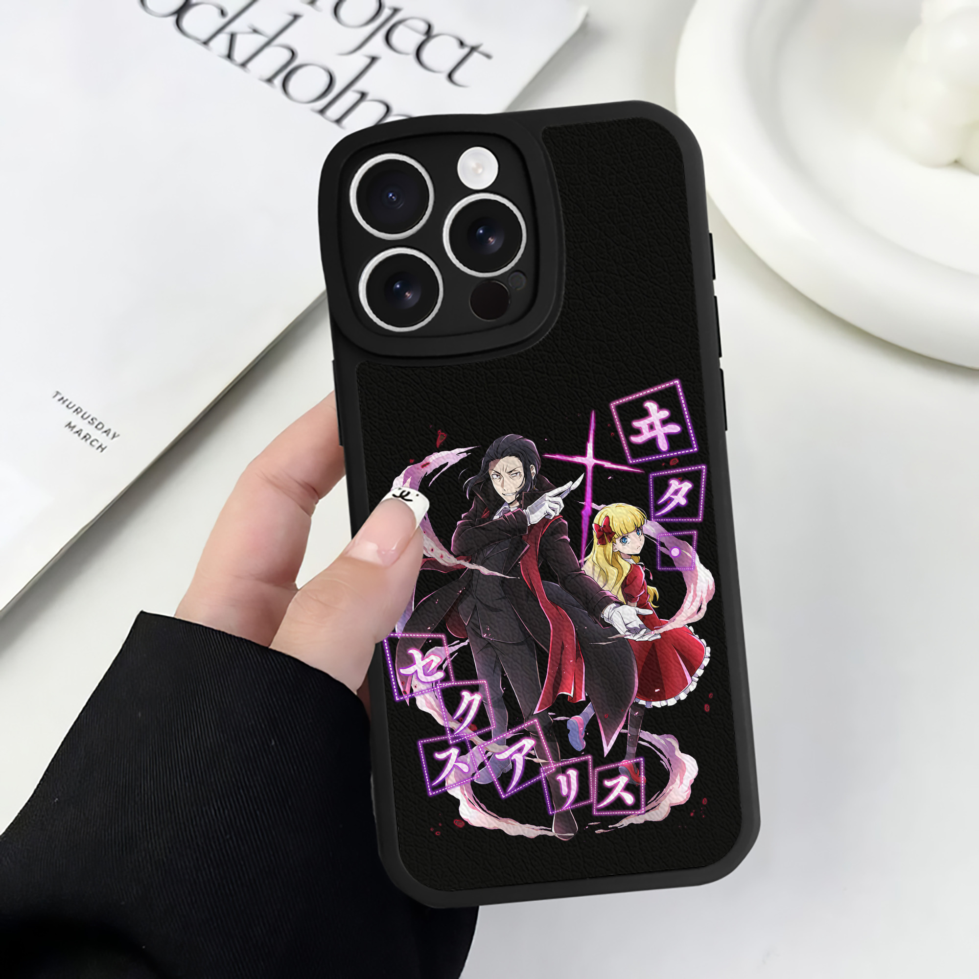 （画像用） 文豪ストレイドッグス Bungo Stray Dogs 【iPhone 16シリーズ対応】シリコンスマホケース（レザー調） 材質：シリコン
